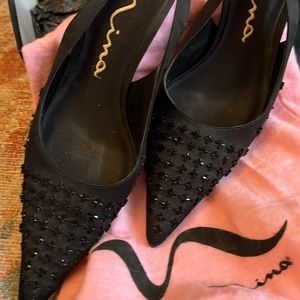 Nina pointed toe sling back heels size 7.5